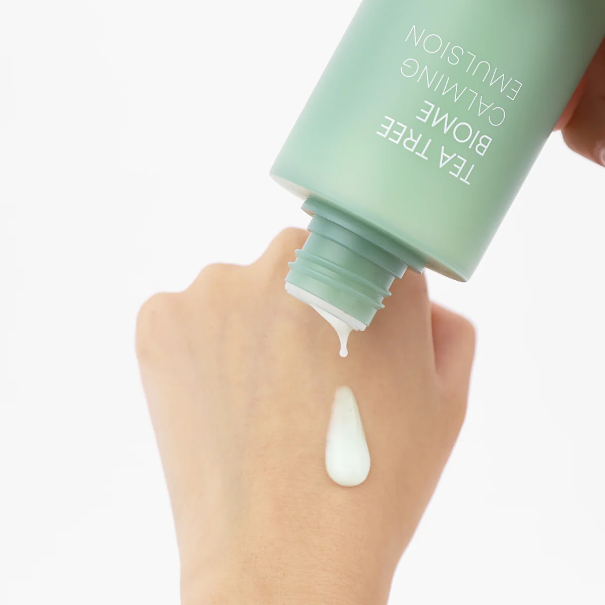 Tea Tree Biome Calming Emulsion 200ml - Image 2